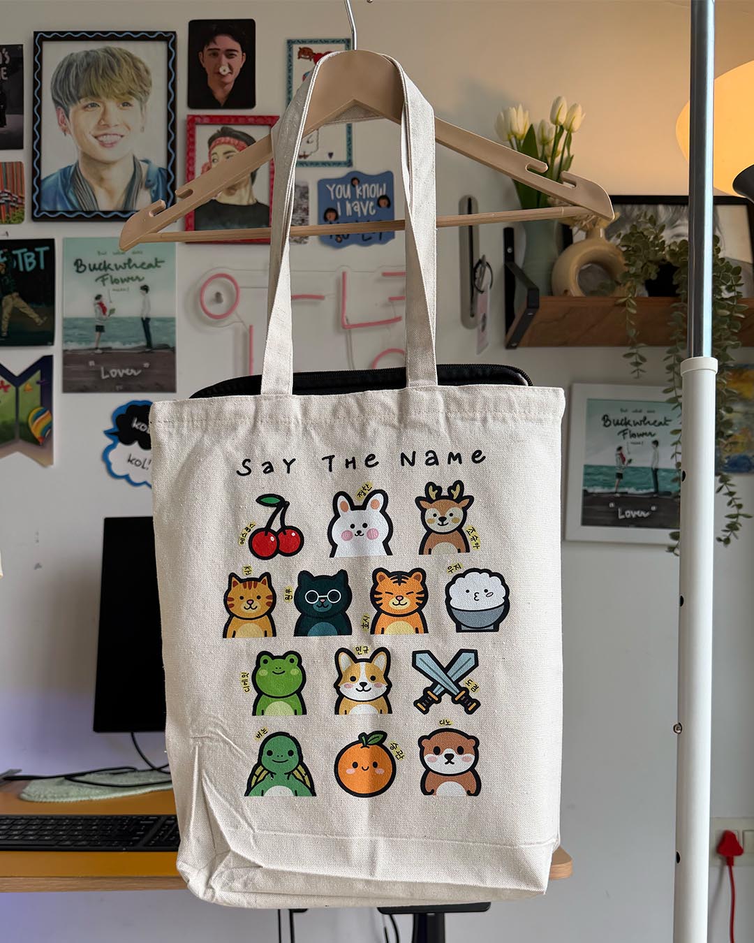 Seventeen Cute Carat Club Tote Bag